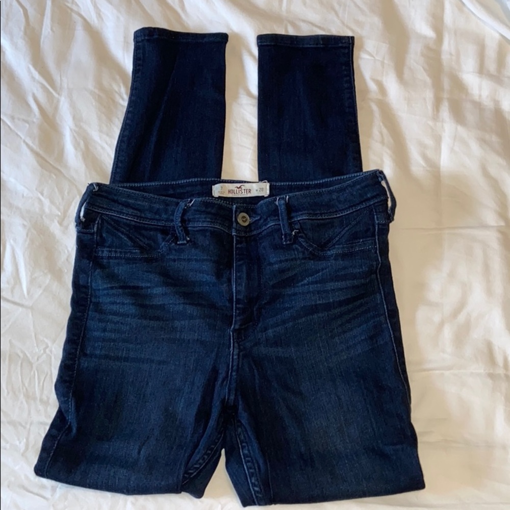 Hollister high waisted skinny jeans